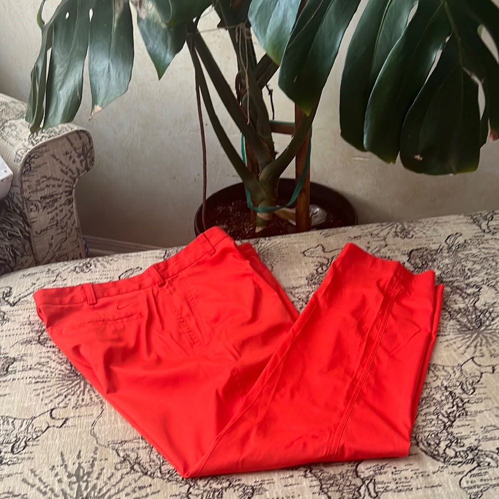 Men’s golf pants
